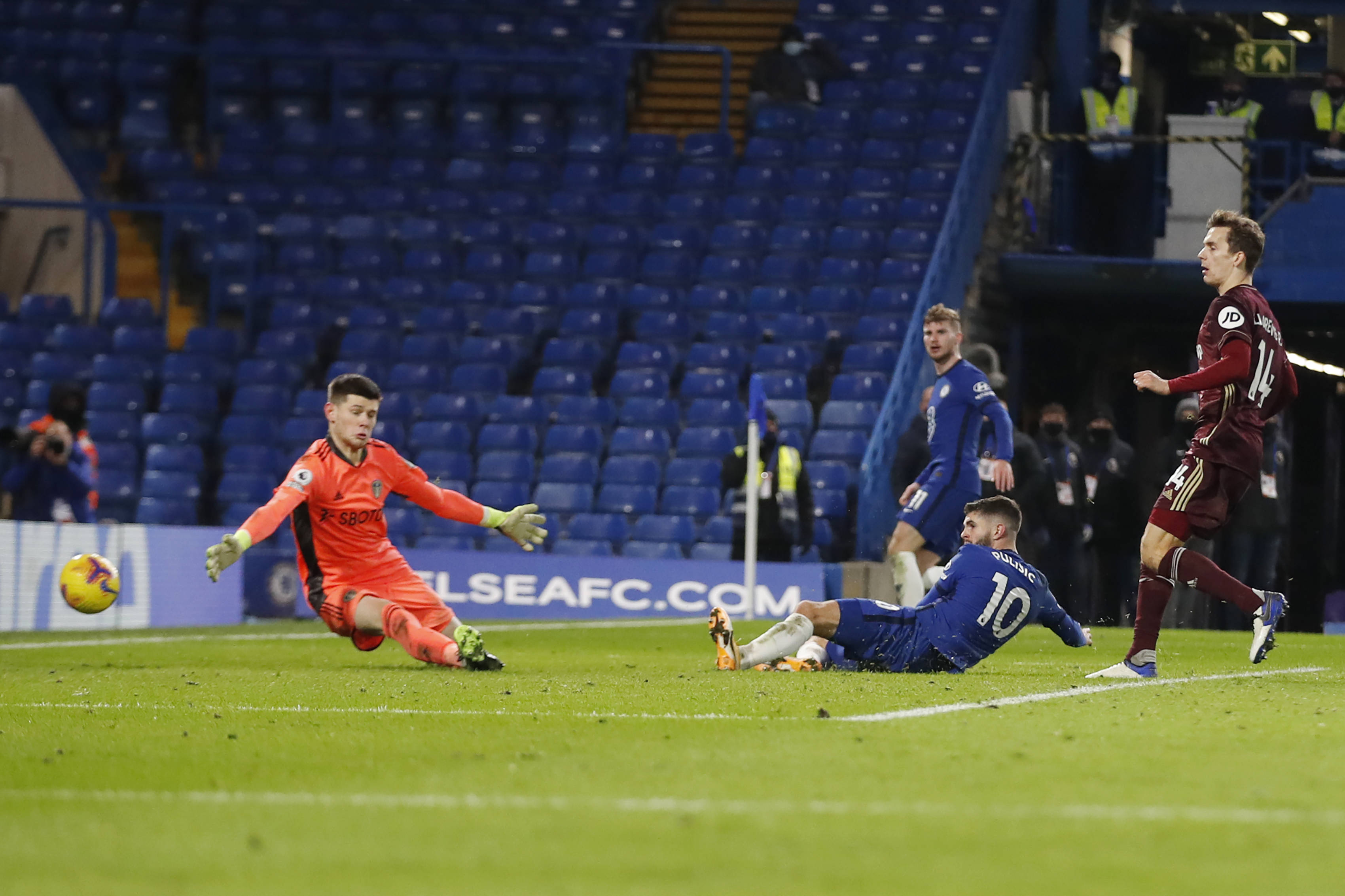 不俗的精神 不俗的精神