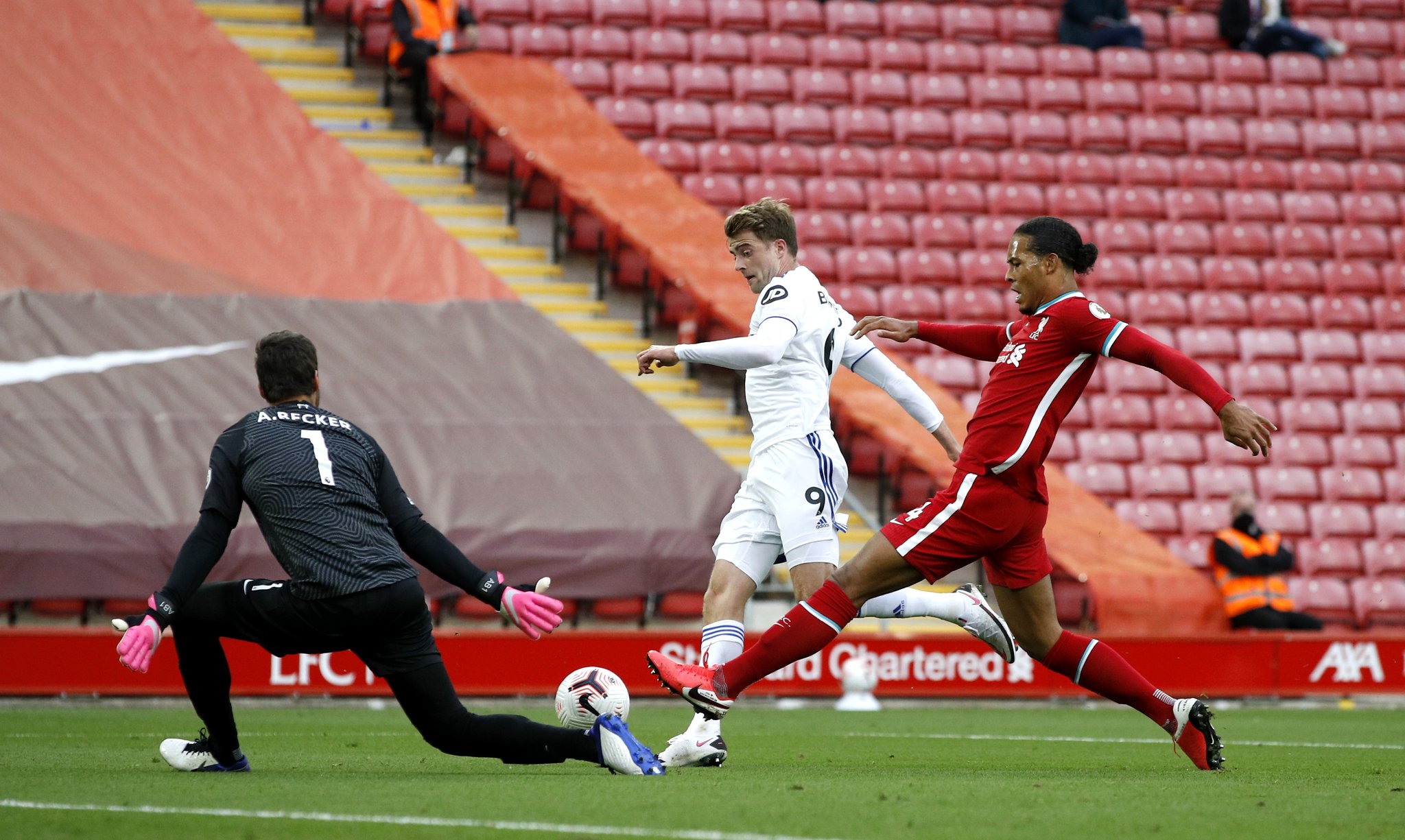 他们立即调 他们立即调